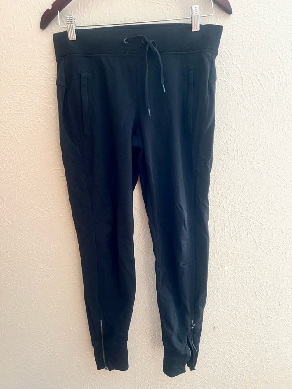 Athleta Black Zip Ankle Pants XS | Stretch Athletic Travel Workwear